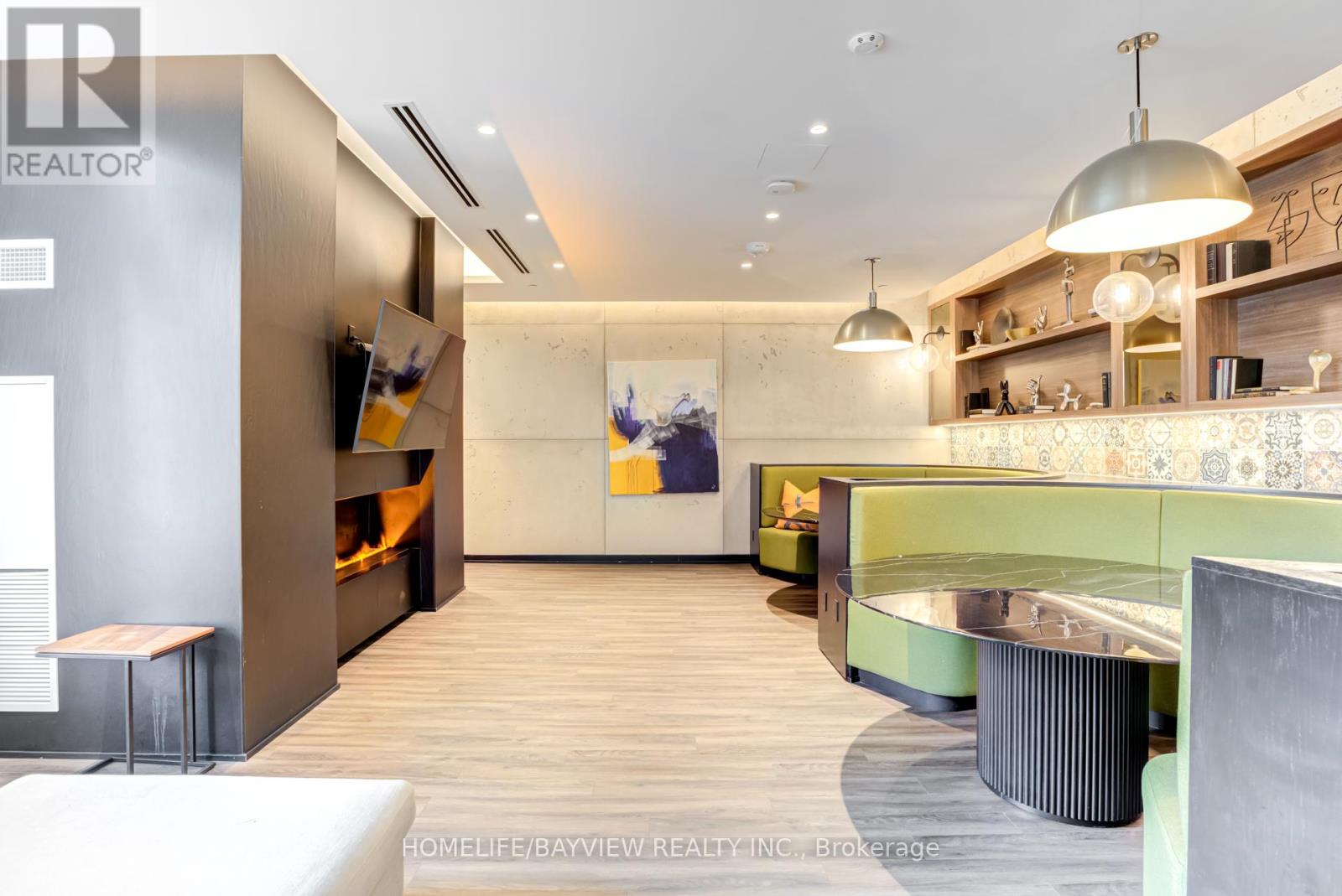 924 - 251 Manitoba Street, Toronto, Ontario M8Y 0C7 - Photo 33 - W12878204