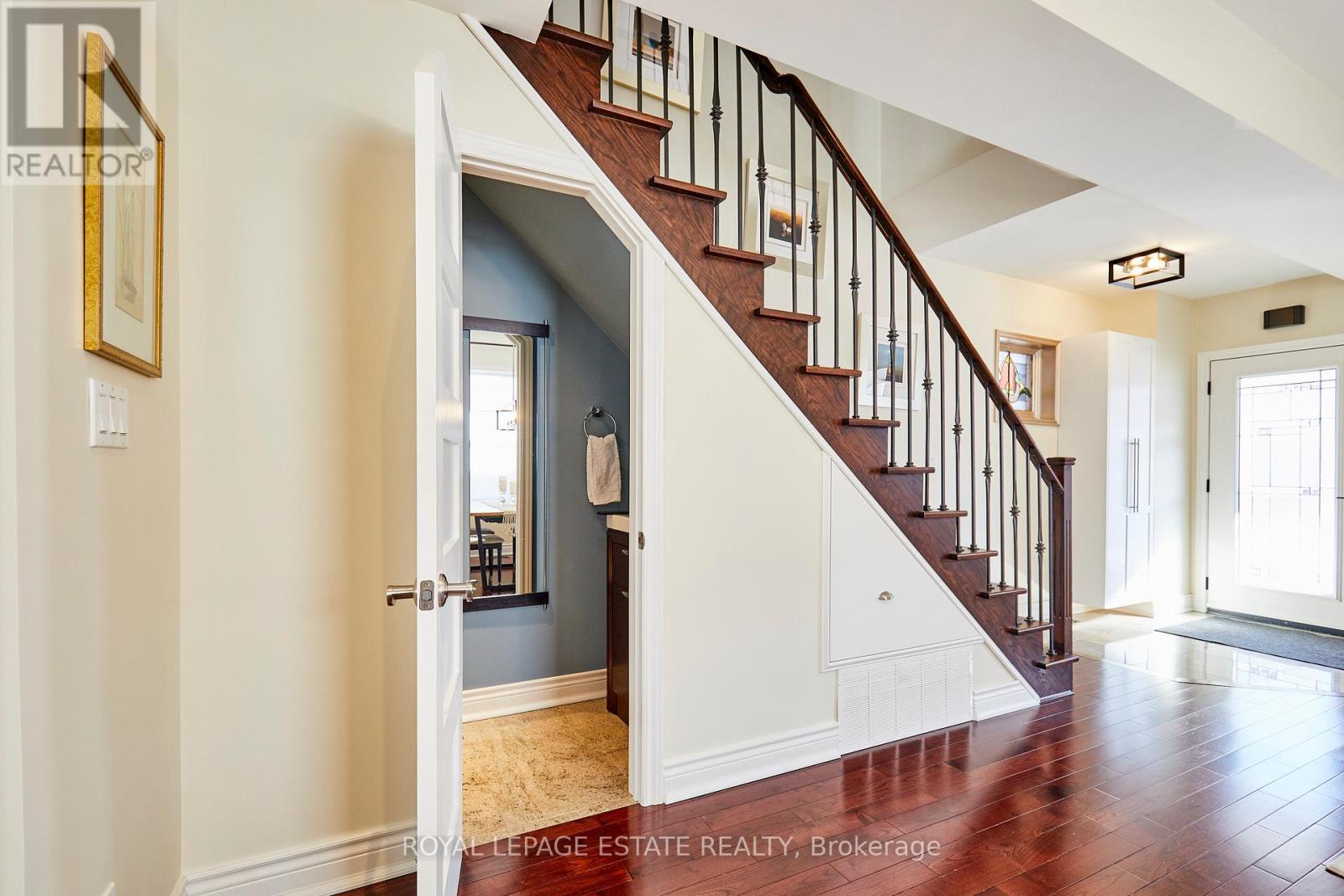 108 Barker Avenue, Toronto, Ontario  M4C 2N9 - Photo 12 - E12756608