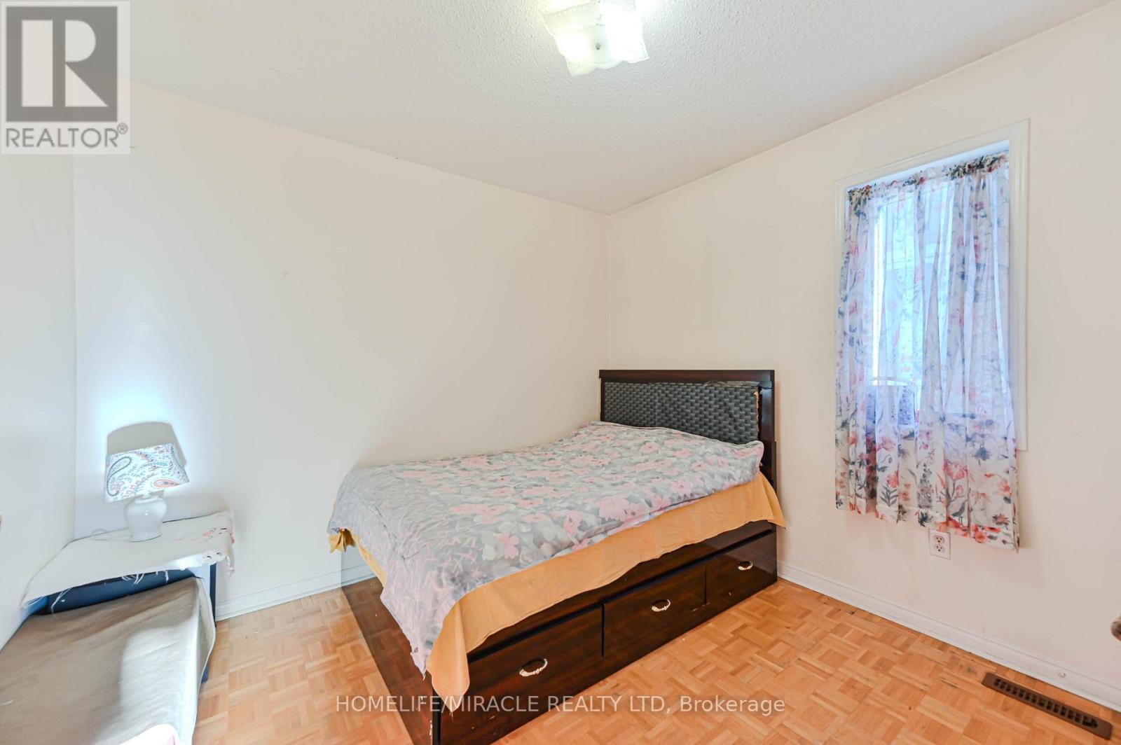 79 Billingsley Crescent, Markham, Ontario  L3S 4P2 - Photo 31 - N12866970