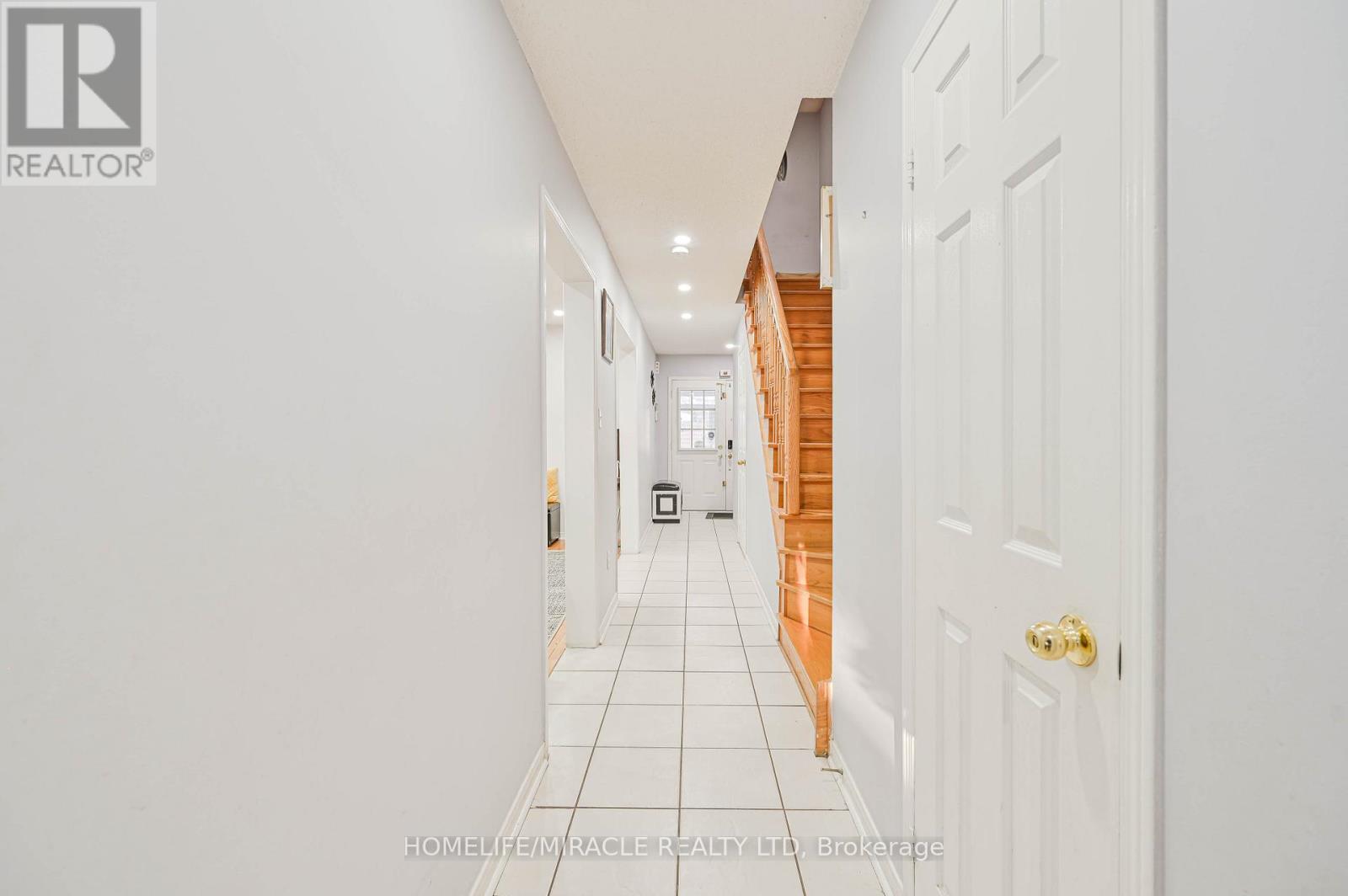 79 Billingsley Crescent, Markham, Ontario  L3S 4P2 - Photo 7 - N12866970