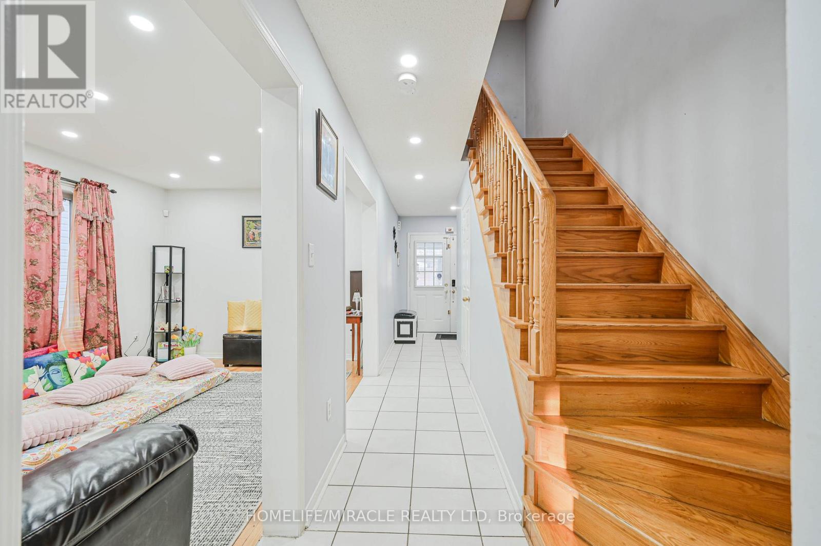 79 Billingsley Crescent, Markham, Ontario  L3S 4P2 - Photo 8 - N12866970