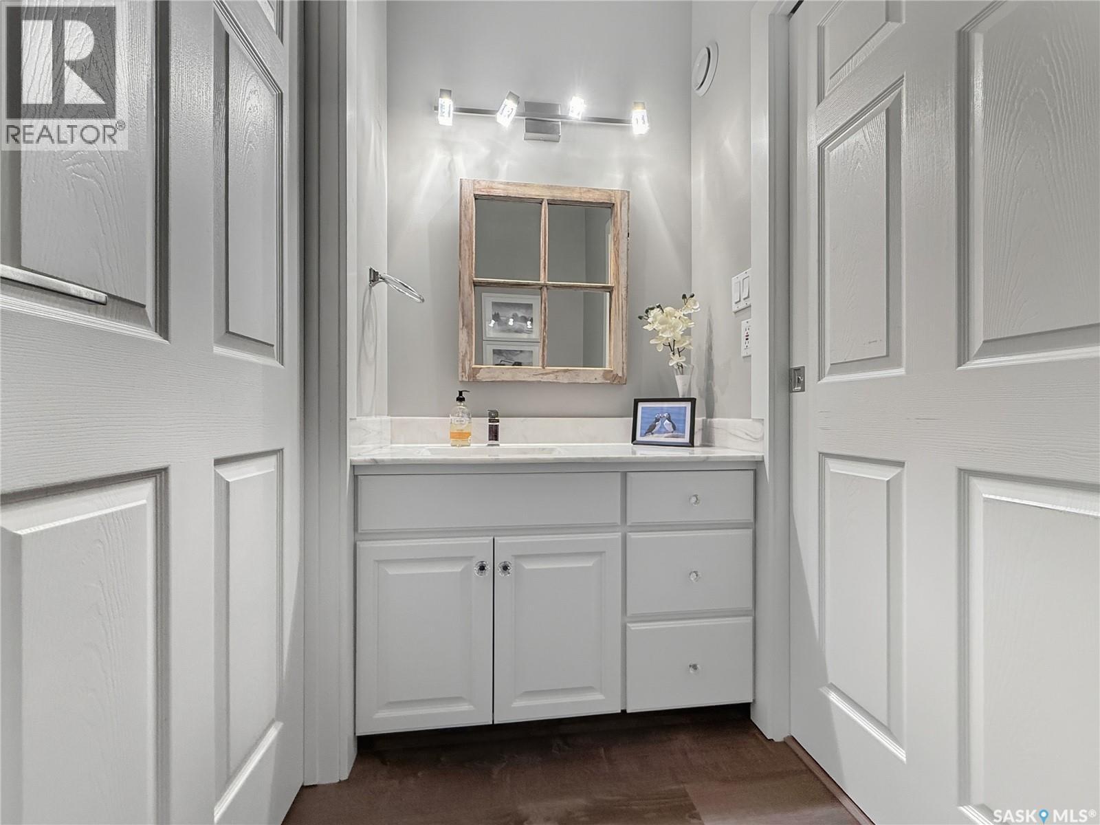 821 Wallman Place, Swift Current, Saskatchewan  S9H 5C1 - Photo 12 - SK030103