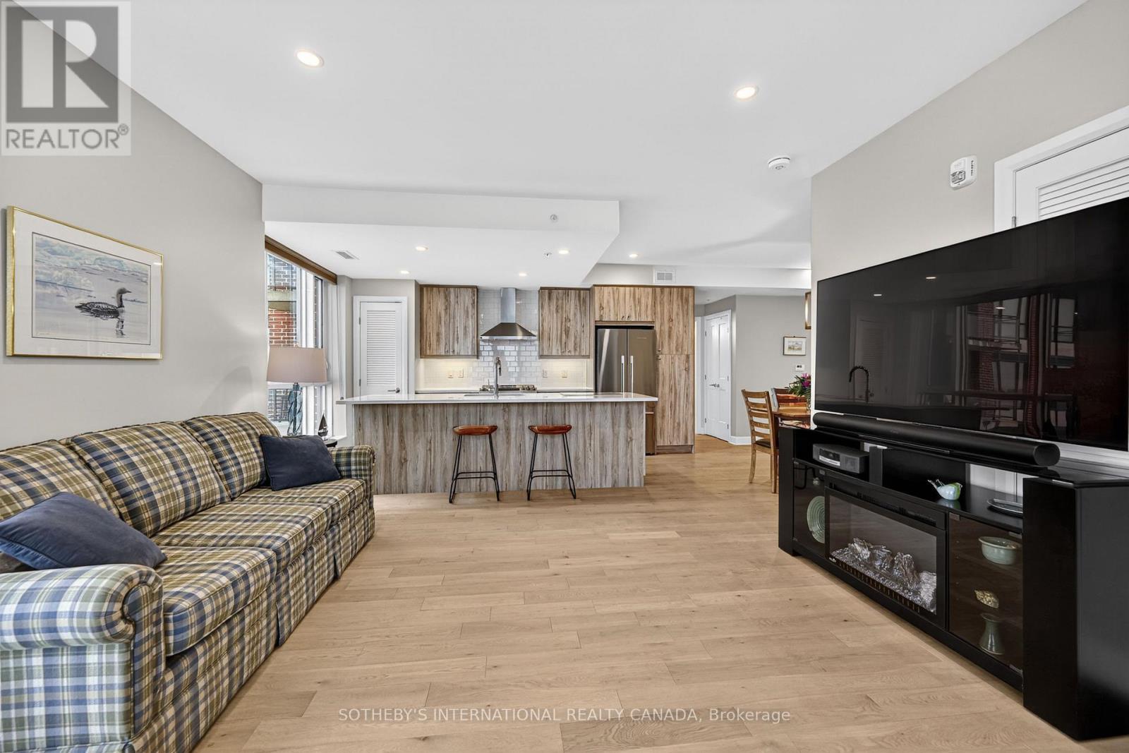 406 - 129a South Street, Gananoque, Ontario  K7G 0A9 - Photo 18 - X12878210