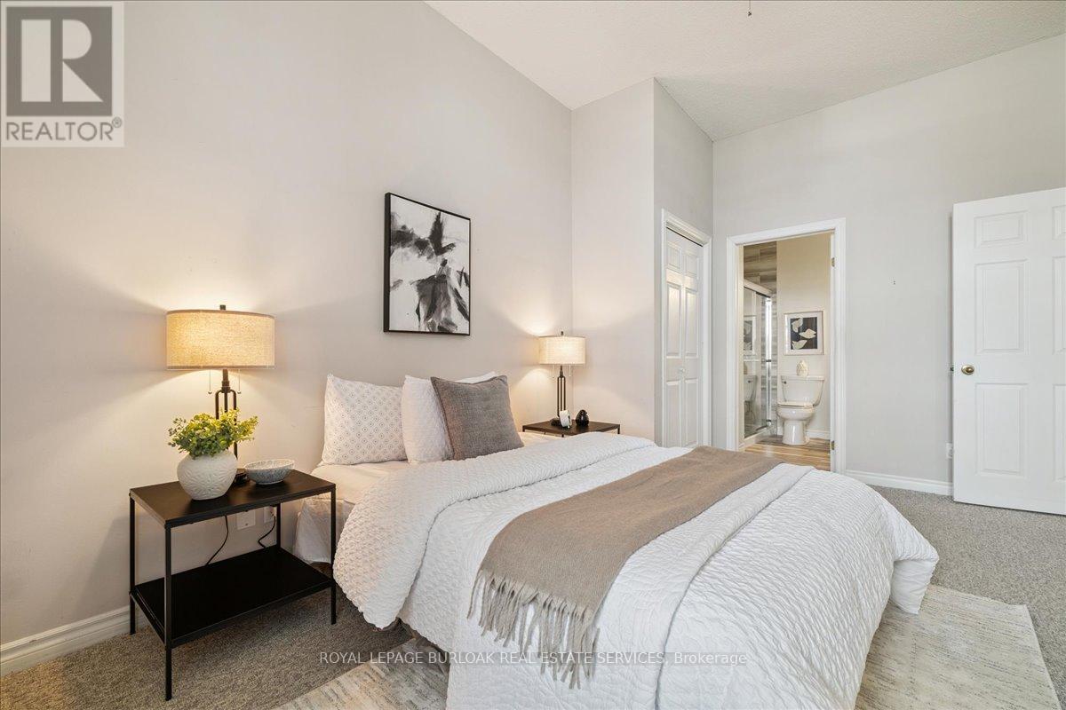 108 - 262 Dundas Street E, Hamilton (Waterdown), Ontario  L8B 1A9 - Photo 13 - X12878224