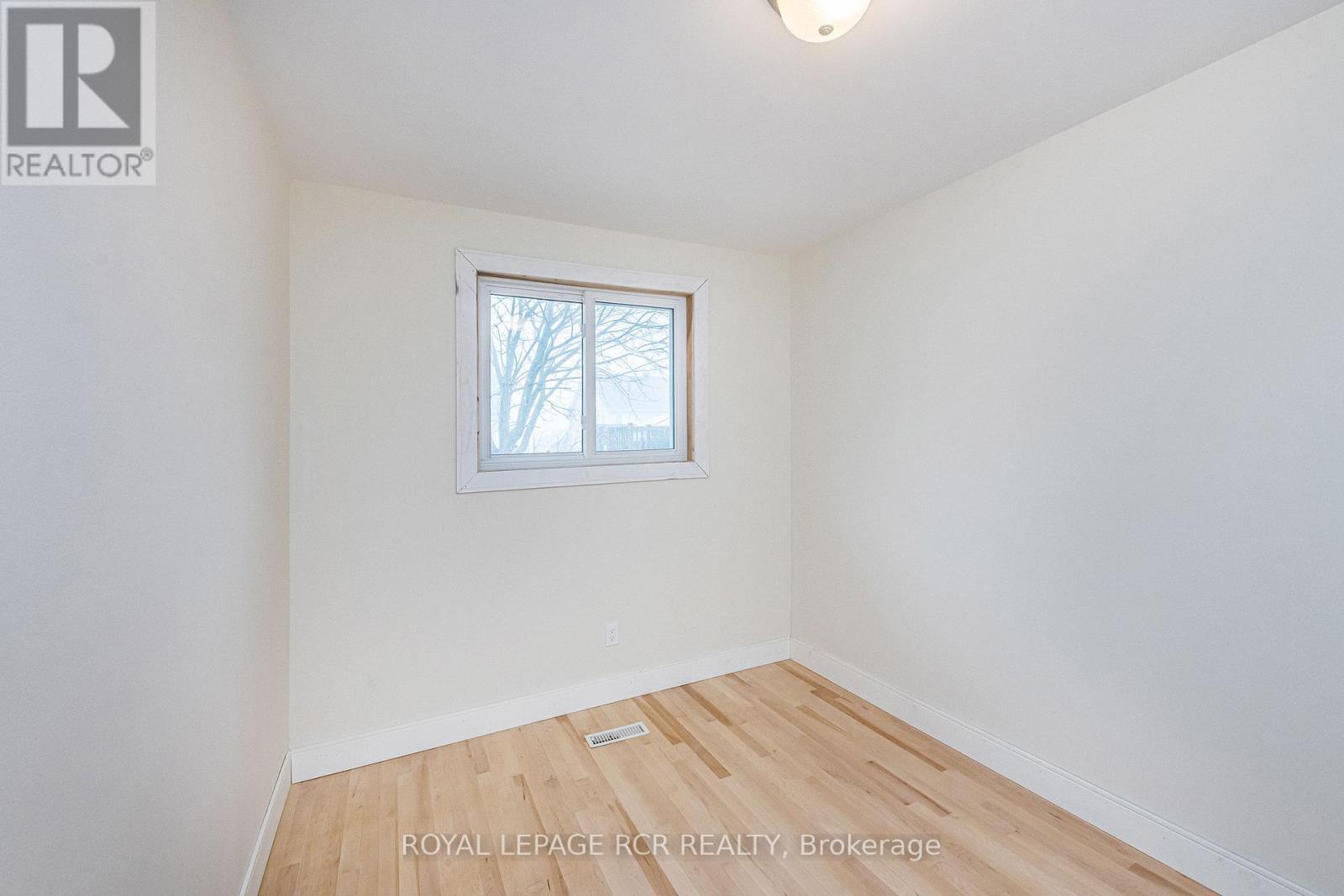 243 Simon Street, Shelburne, Ontario  L9V 2Y3 - Photo 15 - X12878228