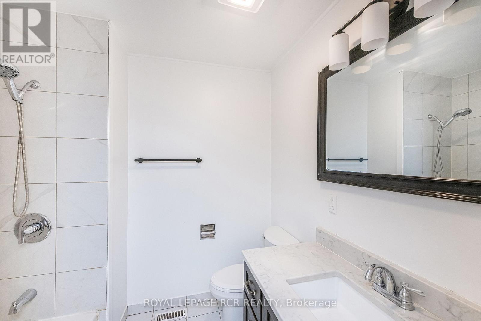 243 Simon Street, Shelburne, Ontario  L9V 2Y3 - Photo 16 - X12878228