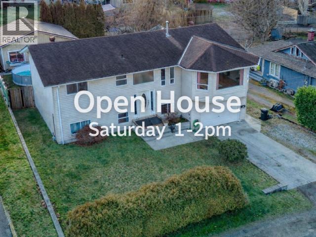 5439 MANSON AVE, Powell River, British Columbia