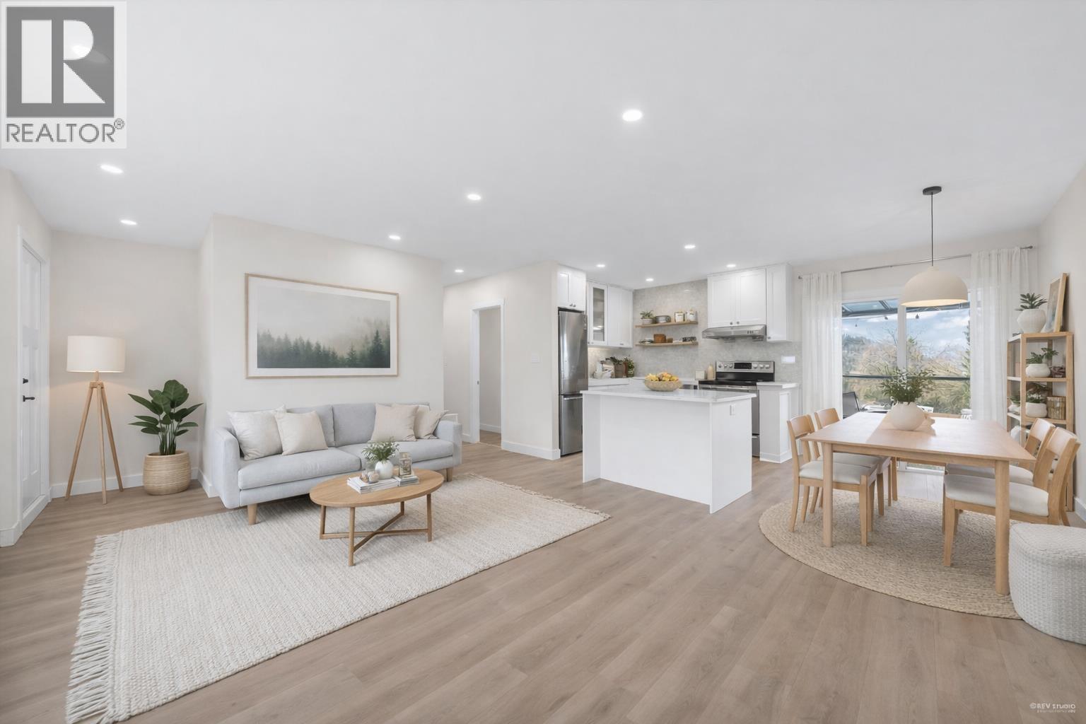 7247 BARNET ROAD, burnaby, British Columbia