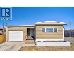 427 10 Street, Fort Macleod, Alberta
