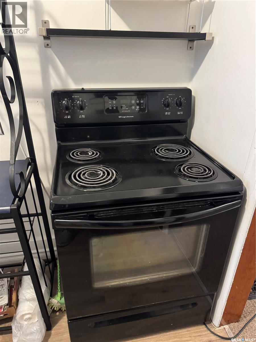 1425 Elphinstone Street, Regina, Saskatchewan  S4T 3M7 - Photo 11 - SK030175