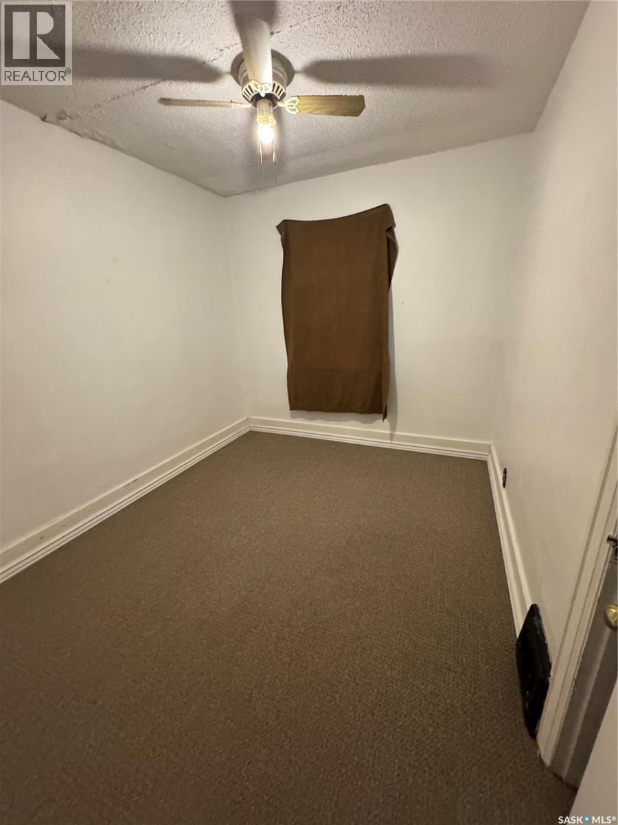 1425 Elphinstone Street, Regina, Saskatchewan  S4T 3M7 - Photo 13 - SK030175