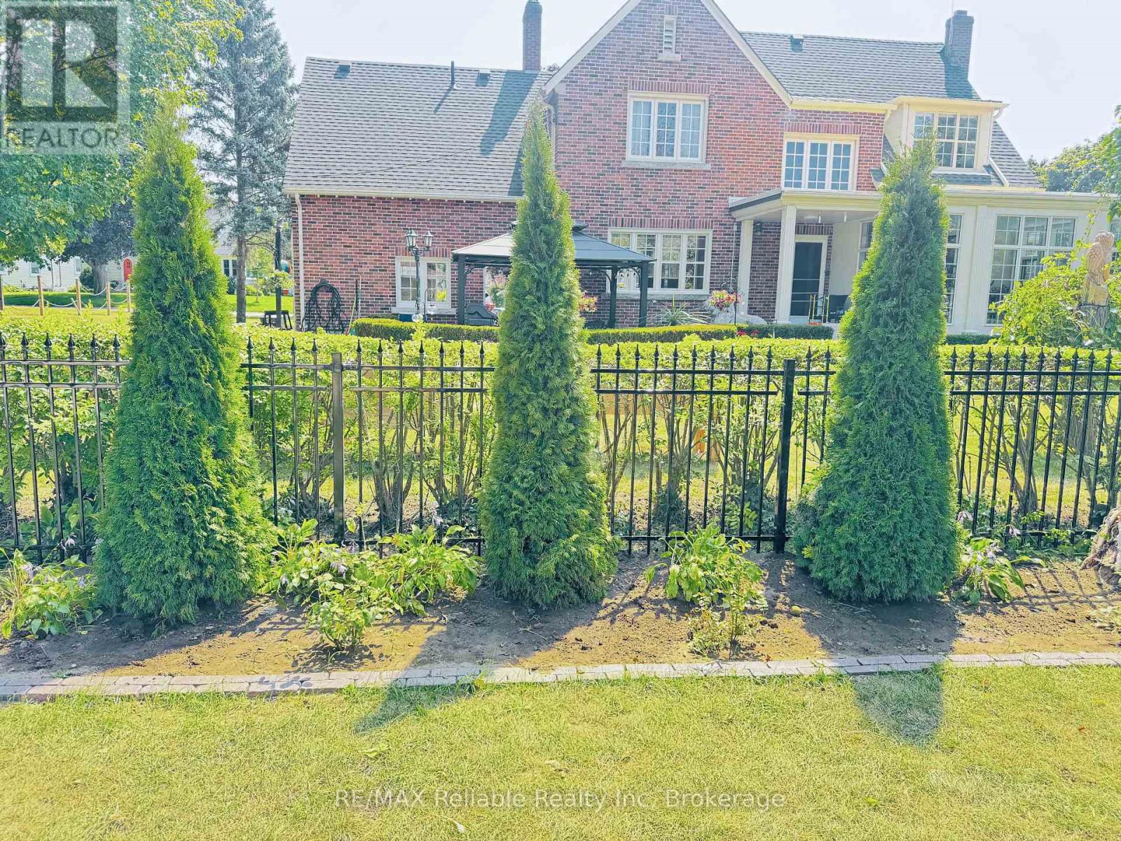 55 Caledonia Terrace, Goderich (Goderich (Town)), Ontario  N7A 2M9 - Photo 10 - X12747278