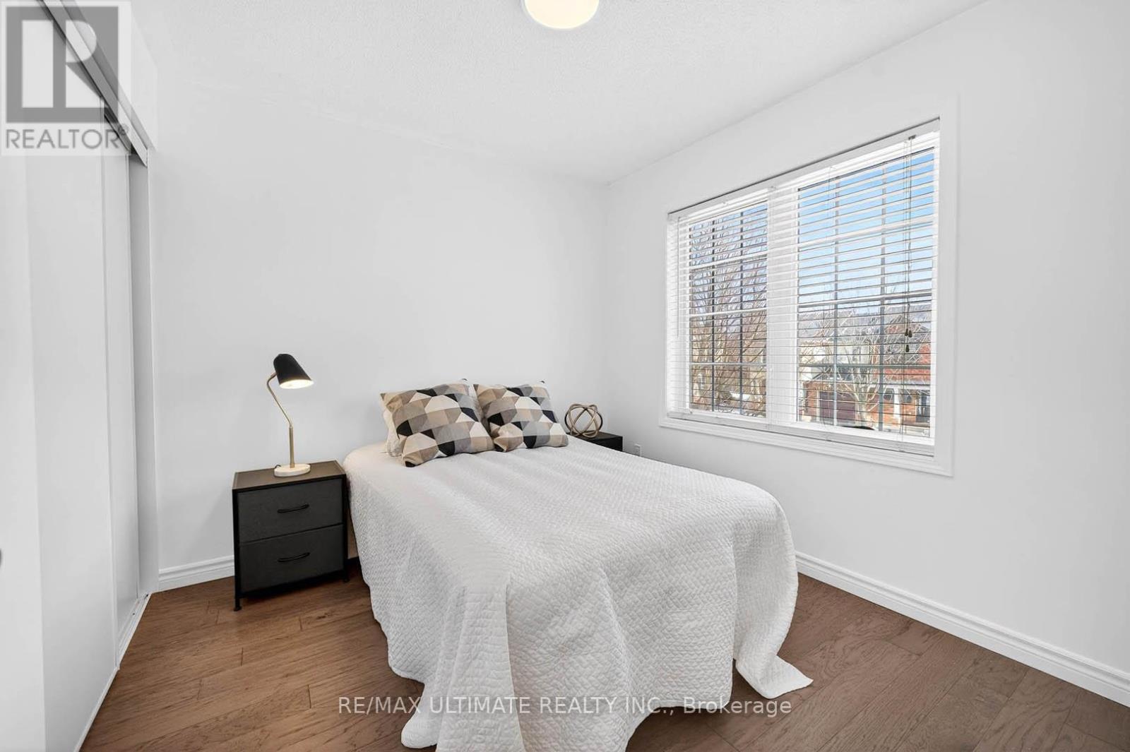 2441 Baintree Crescent, Oakville, Ontario  L6M 4W9 - Photo 24 - W12864446