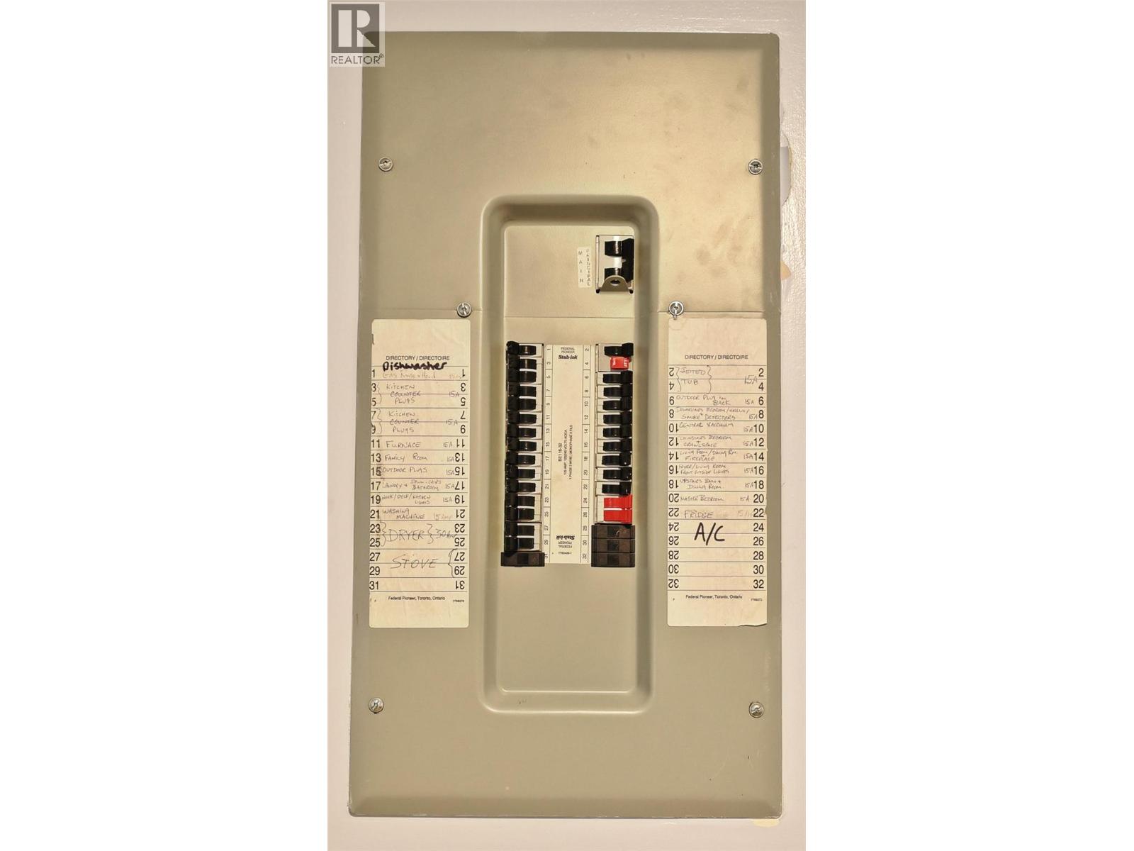 208 8th Street S, Cranbrook, British Columbia V1C 1N8 - Photo 23 - 10378904