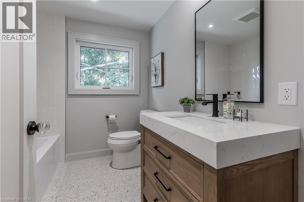 3029 Eva Drive, Burlington, Ontario  L7N 2K3 - Photo 22 - 40811508