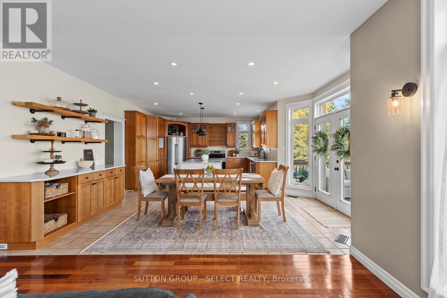 2610 Emerson Street, Strathroy-Caradoc (Mount Brydges), Ontario  N0L 1W0 - Photo 14 - X12878282