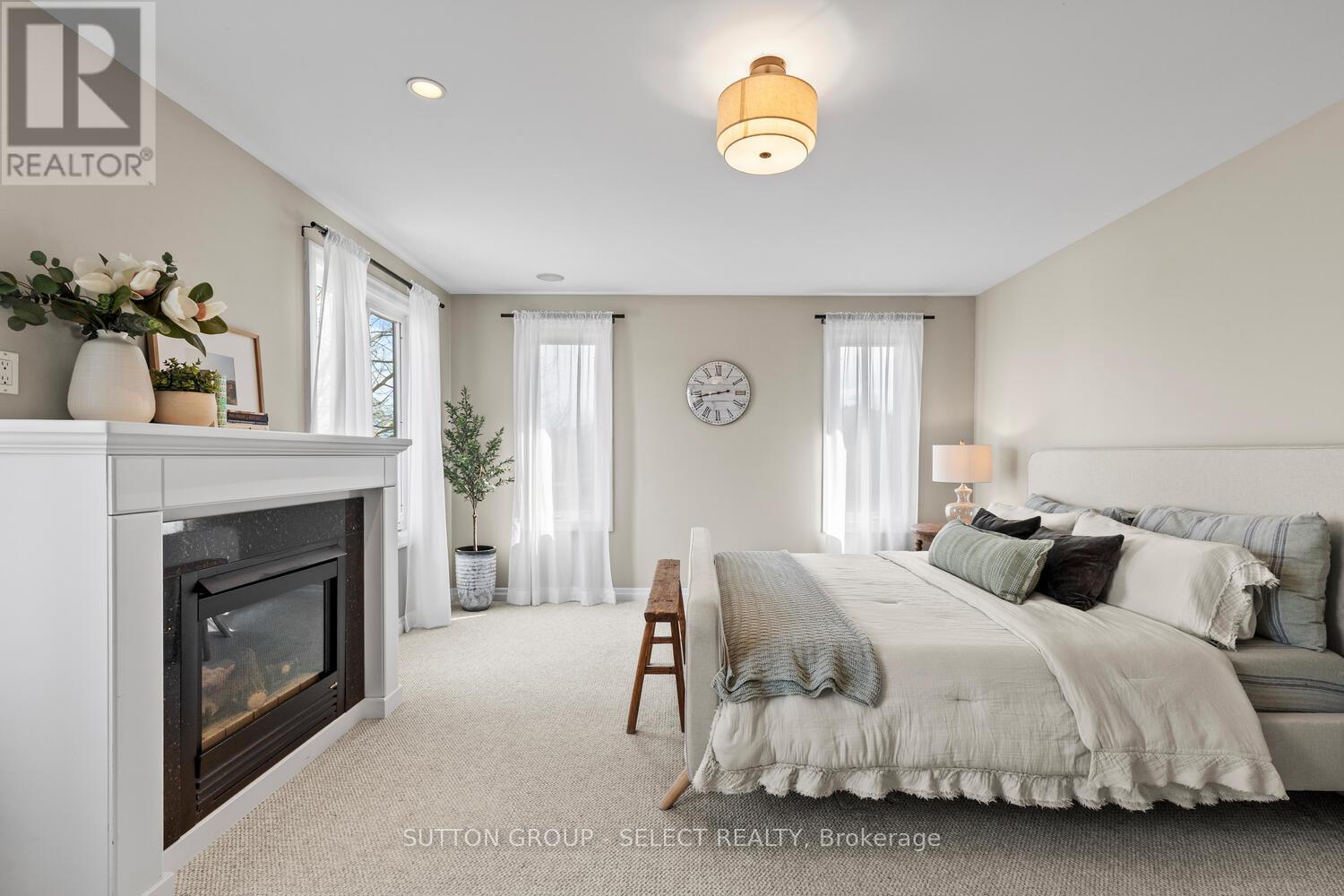 2610 Emerson Street, Strathroy-Caradoc (Mount Brydges), Ontario  N0L 1W0 - Photo 24 - X12878282