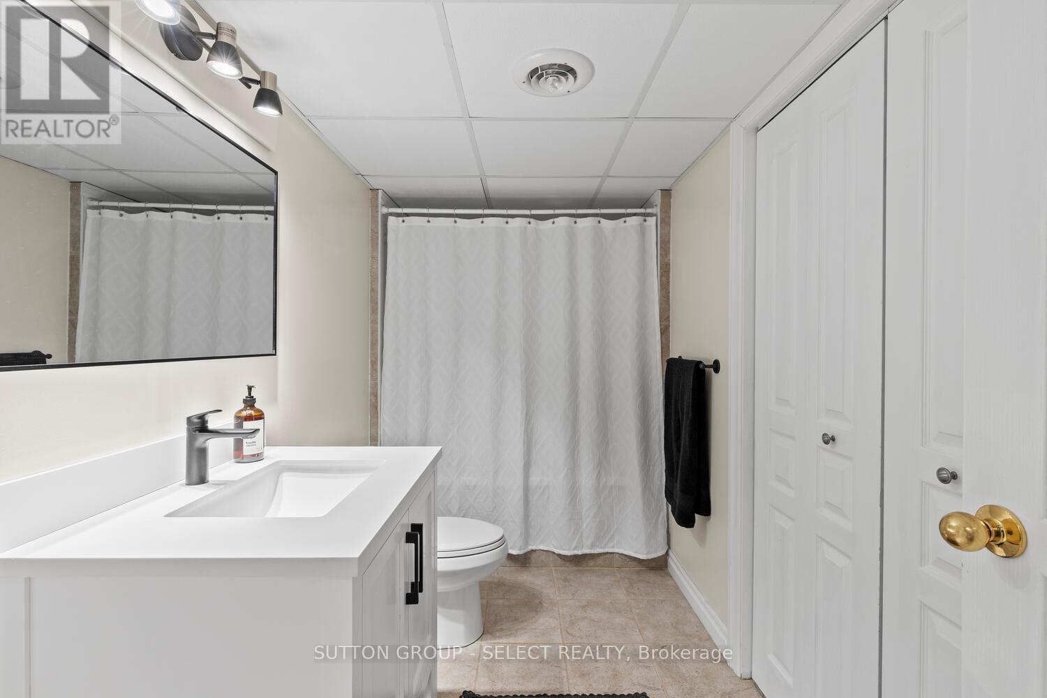 2610 Emerson Street, Strathroy-Caradoc (Mount Brydges), Ontario  N0L 1W0 - Photo 38 - X12878282