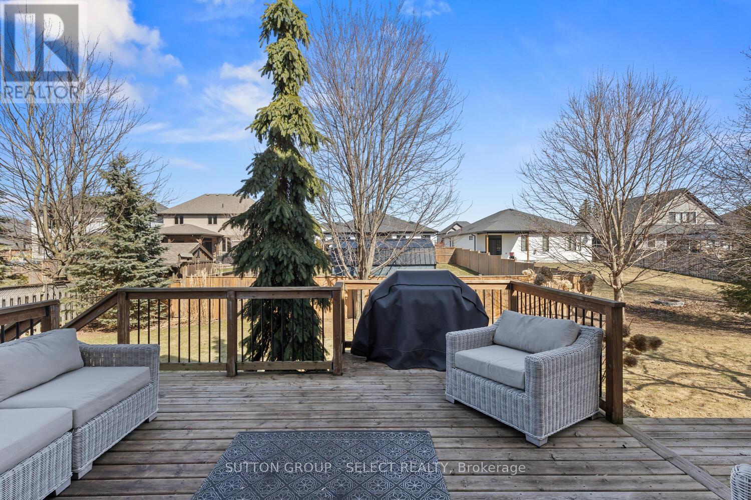2610 Emerson Street, Strathroy-Caradoc (Mount Brydges), Ontario  N0L 1W0 - Photo 40 - X12878282