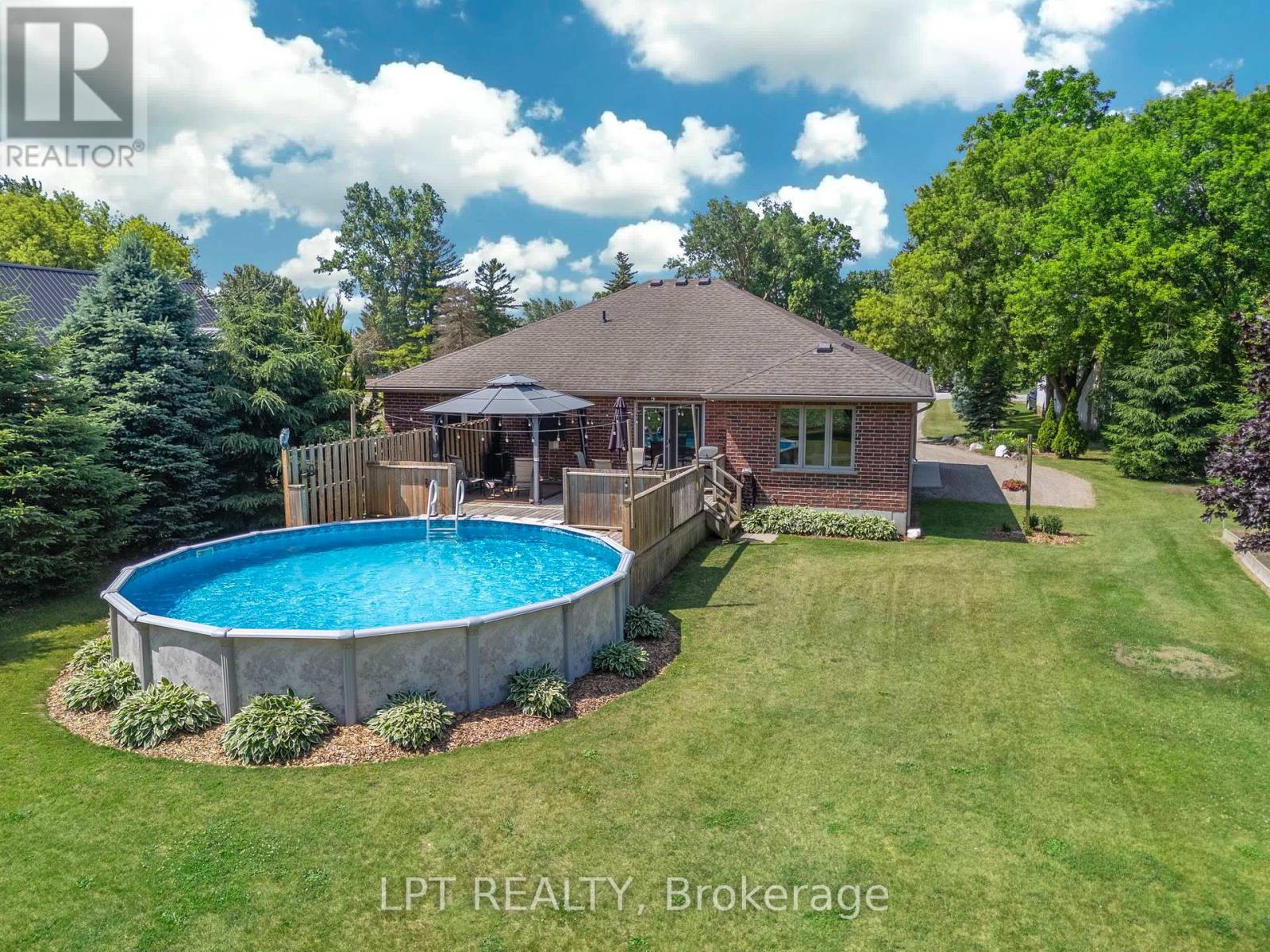 Photo 29 of 43 for 18 Durham Street