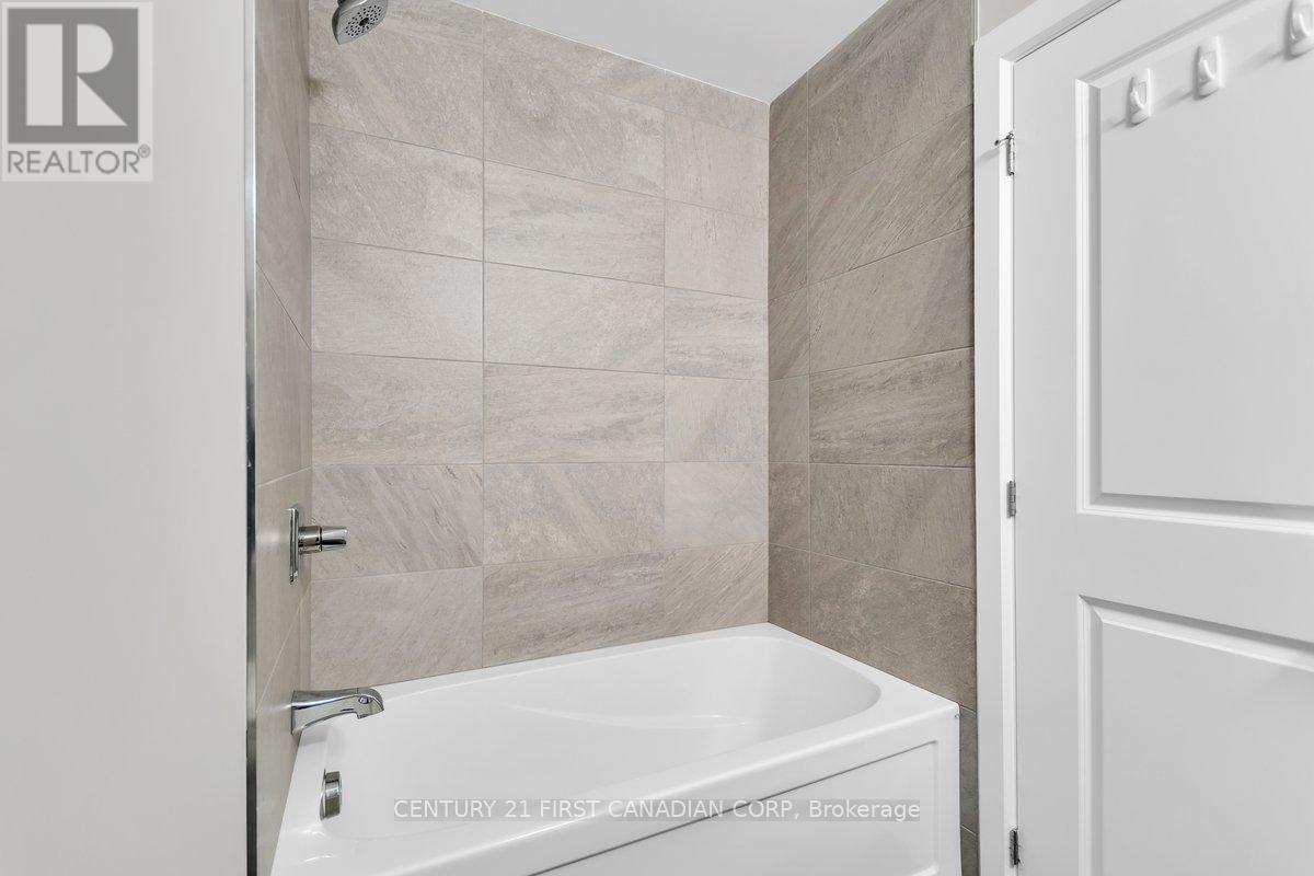 21 - 601 Lions Park Drive, Strathroy-Caradoc (Mount Brydges), Ontario  N0L 1W0 - Photo 16 - X12878346