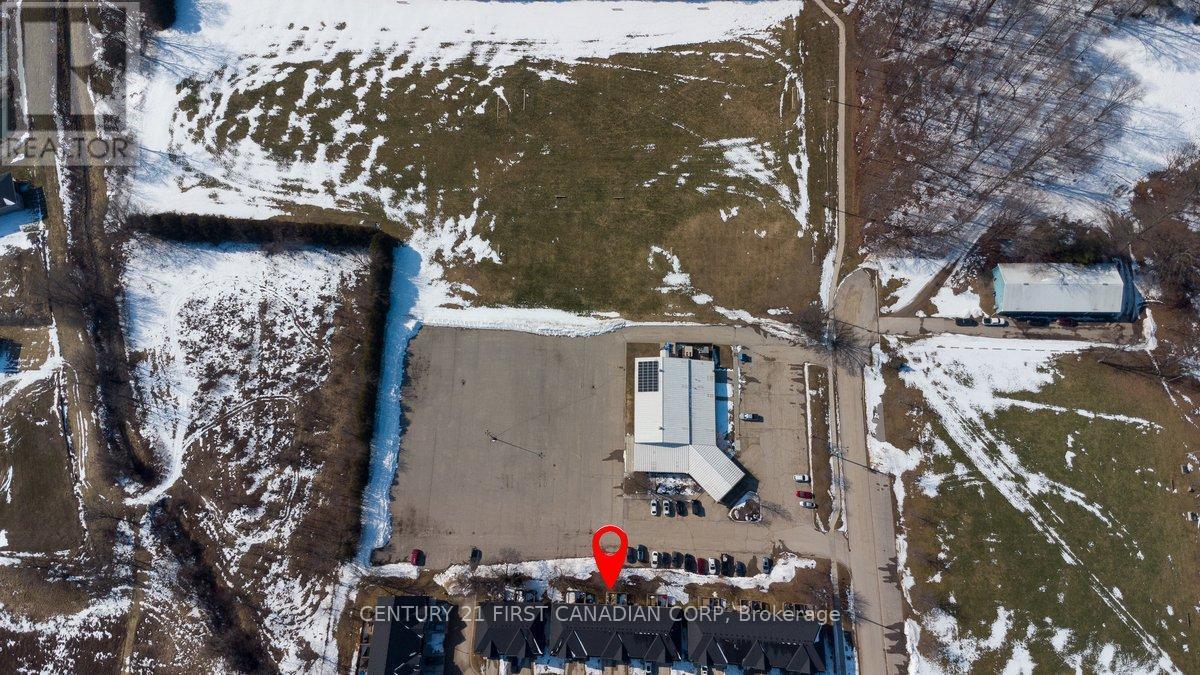 21 - 601 Lions Park Drive, Strathroy-Caradoc (Mount Brydges), Ontario  N0L 1W0 - Photo 31 - X12878346