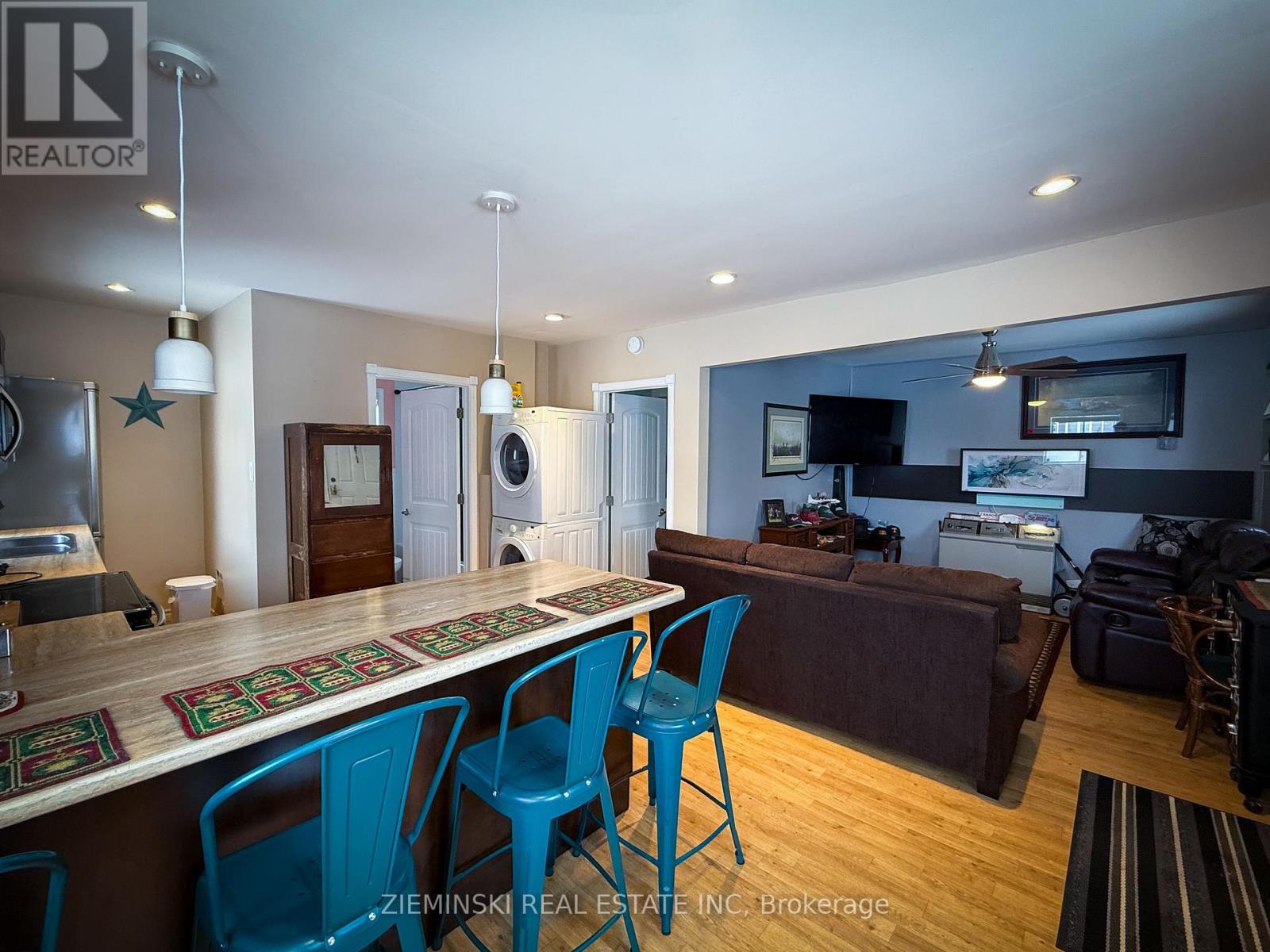 55 Eighth Avenue, Timmins (Tne - Central), Ontario  P4N 5R2 - Photo 3 - T12878274