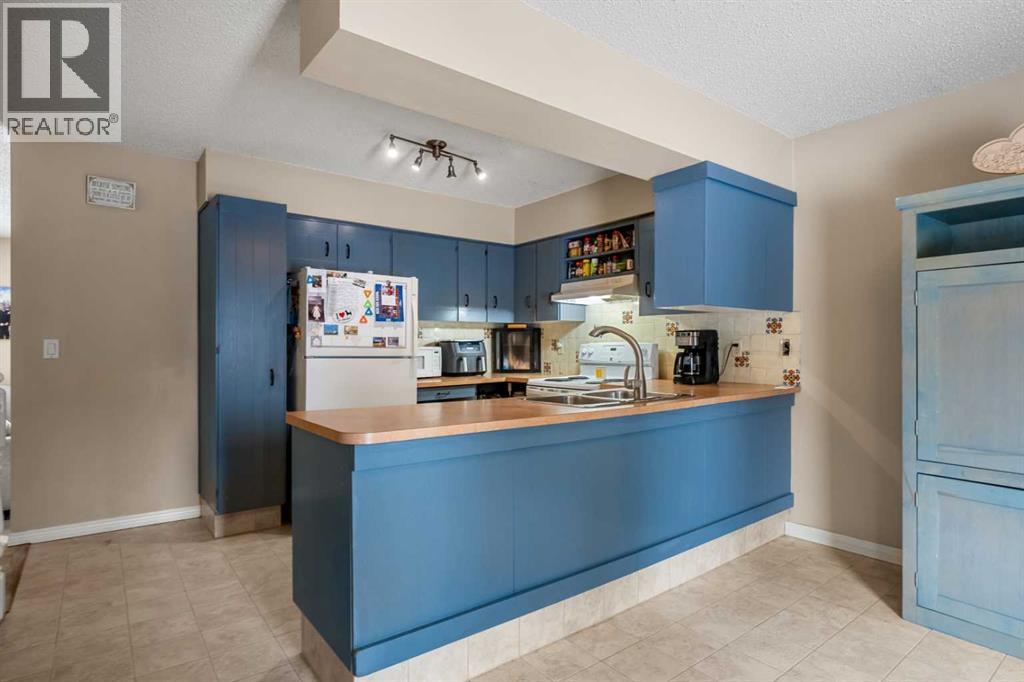 83 Deerbow Place Se, Calgary, Alberta  T2J 6H8 - Photo 7 - A2291633