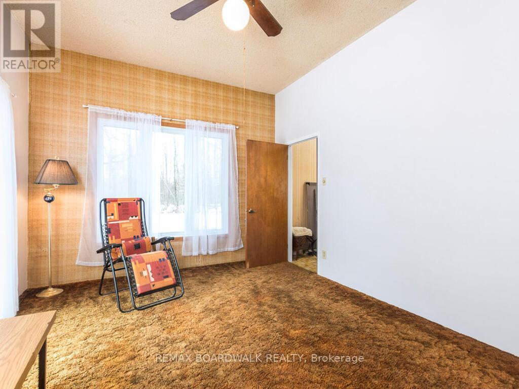 6963 Roger Stevens Drive, Montague, Ontario  K7A 4S6 - Photo 19 - X12878262