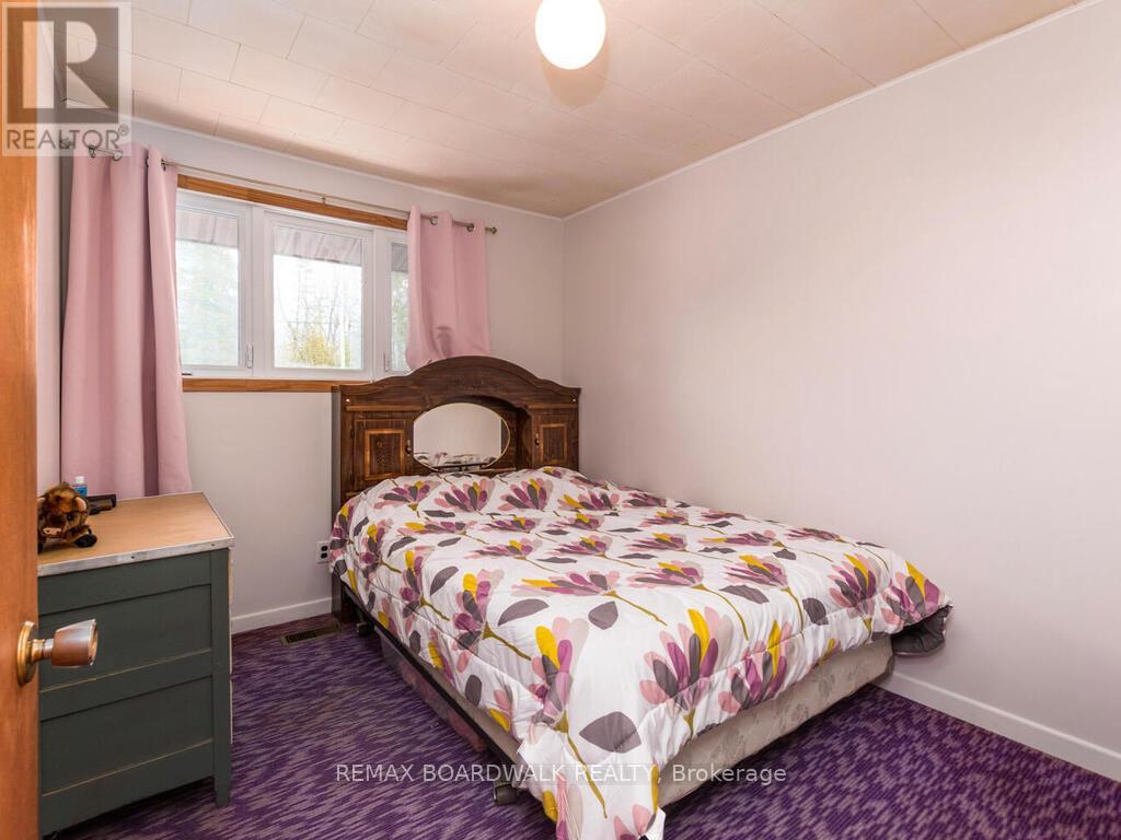 6963 Roger Stevens Drive, Montague, Ontario  K7A 4S6 - Photo 23 - X12878262