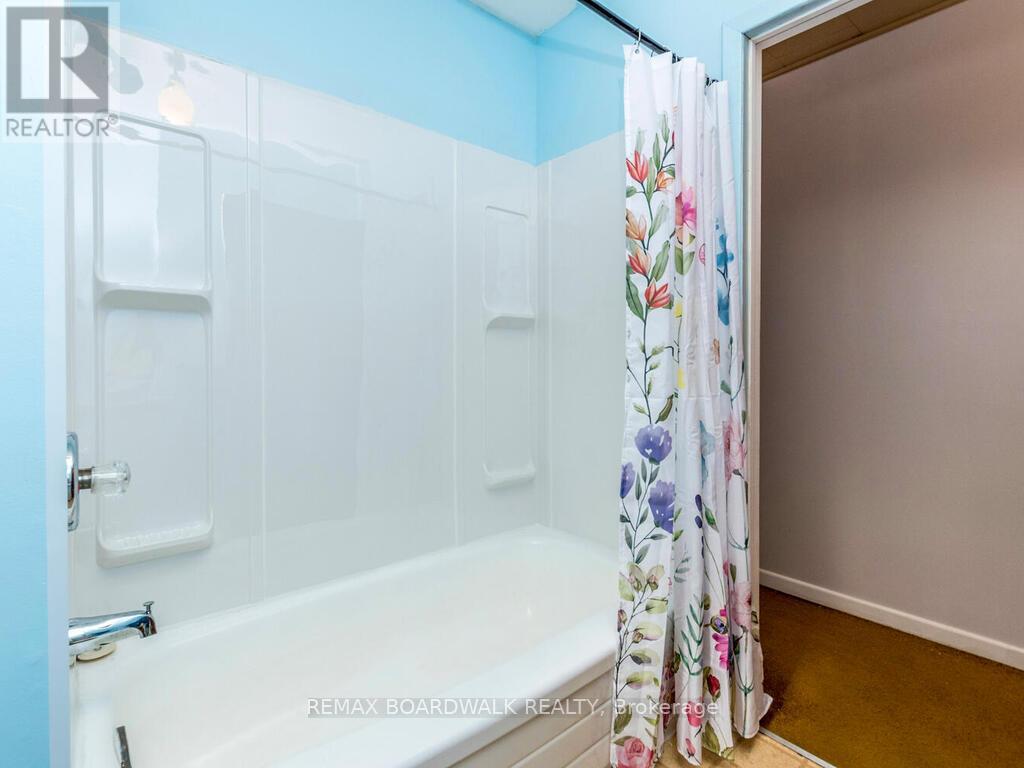 6963 Roger Stevens Drive, Montague, Ontario  K7A 4S6 - Photo 28 - X12878262