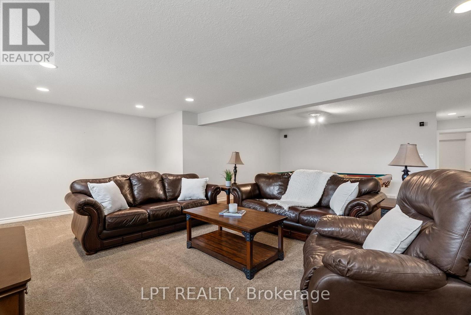 18 Durham Street, Newbury, Ontario  N0L 1Z0 - Photo 24 - X12878316