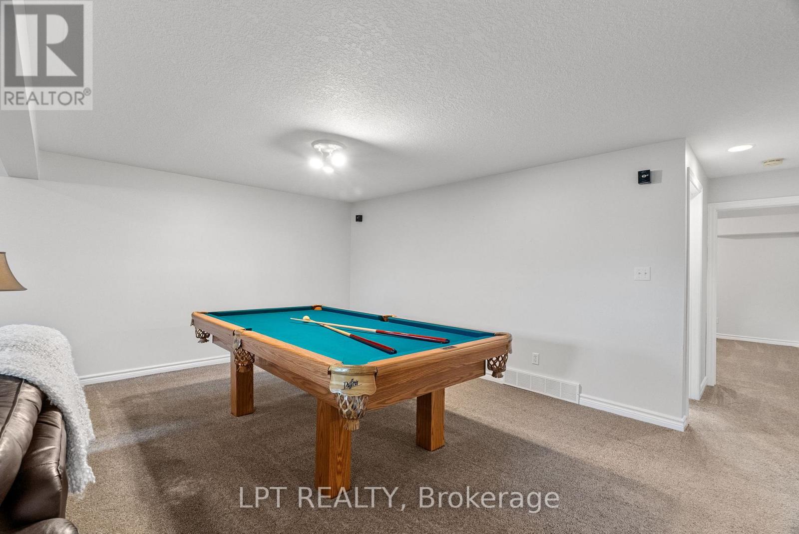 18 Durham Street, Newbury, Ontario  N0L 1Z0 - Photo 23 - X12878316