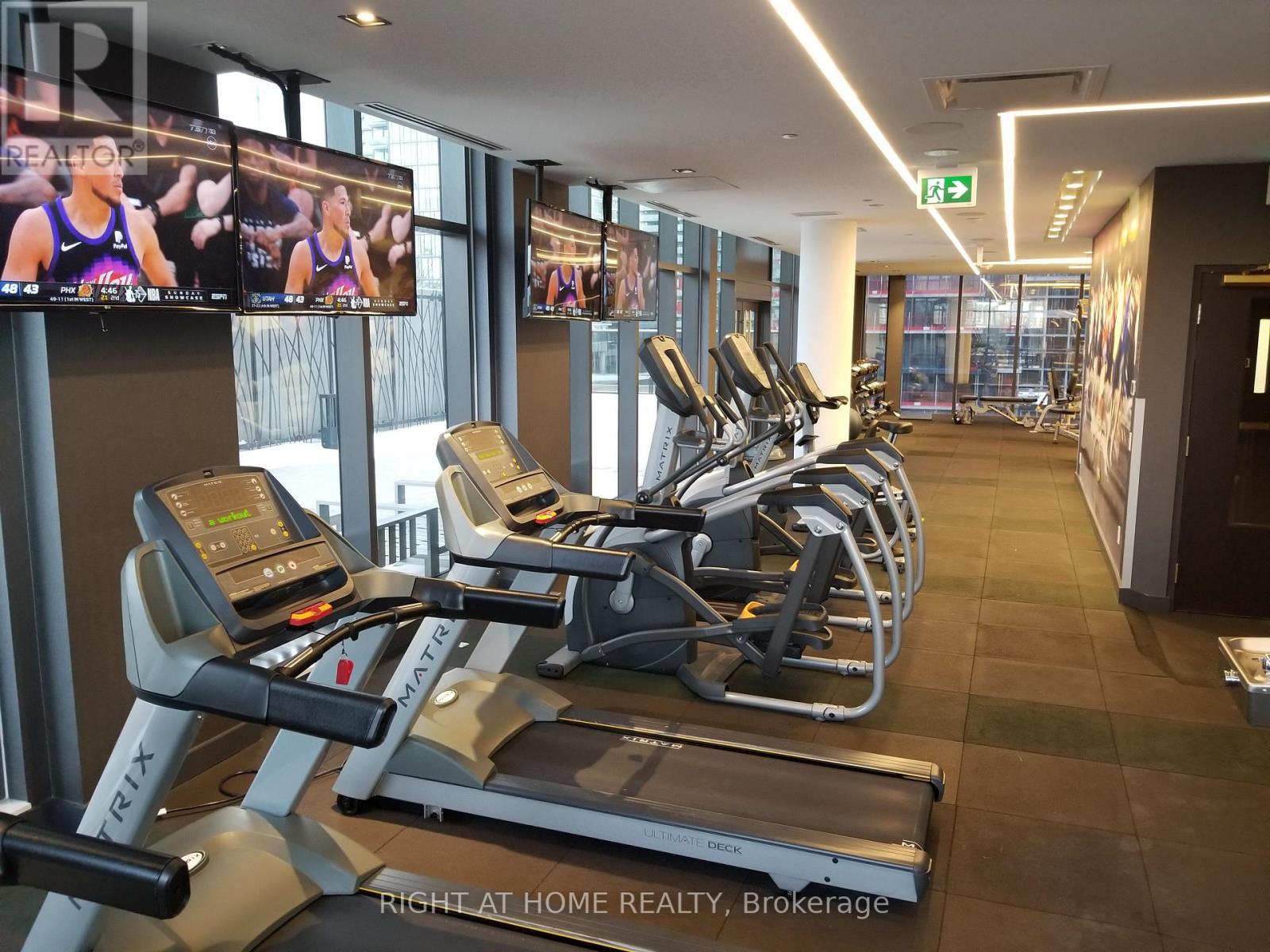 210 - 330 Richmond Street W, Toronto, Ontario  M5V 1X2 - Photo 32 - C12878246