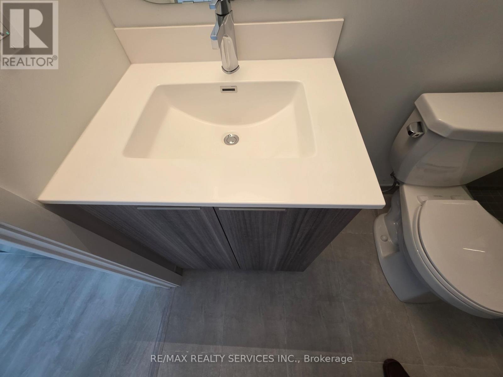 1101 - 15 Richardson Street, Toronto, Ontario  M5A 0Y5 - Photo 15 - C12878258