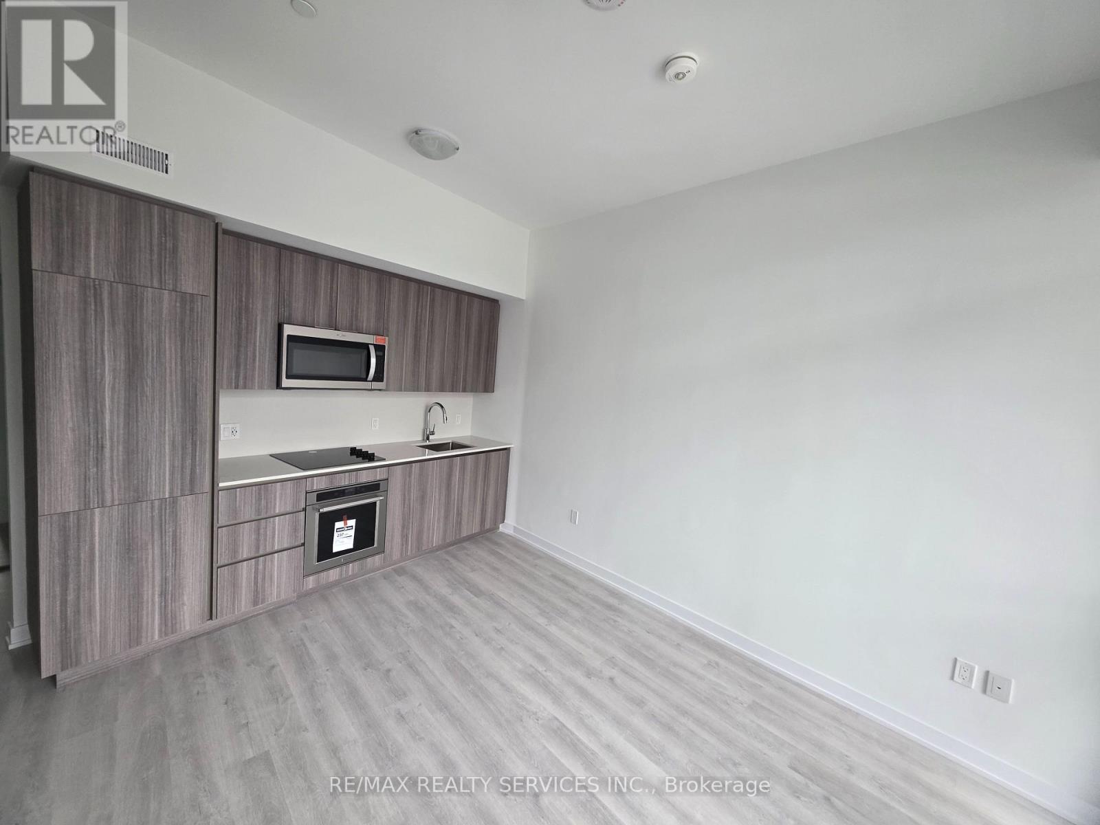 1101 - 15 Richardson Street, Toronto, Ontario  M5A 0Y5 - Photo 2 - C12878258