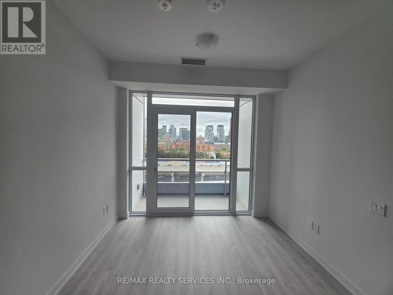 1101 - 15 Richardson Street, Toronto, Ontario  M5A 0Y5 - Photo 5 - C12878258