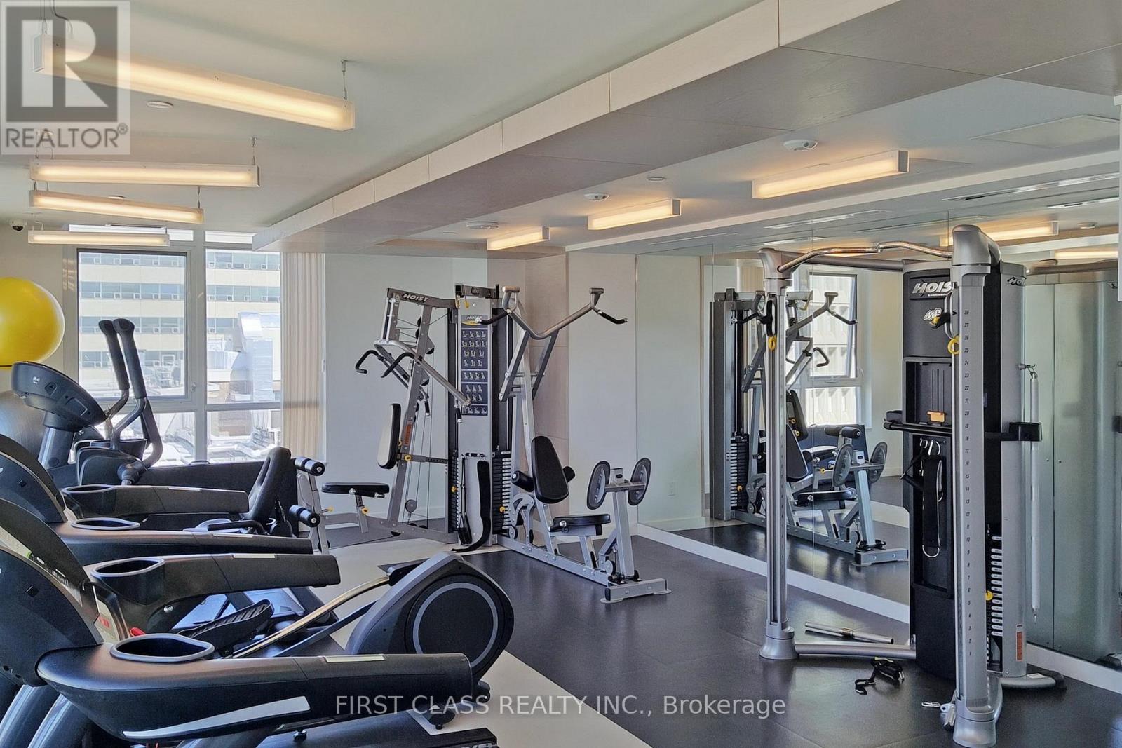 401 - 181 Huron Street, Toronto, Ontario  M5T 0C1 - Photo 14 - C12878264