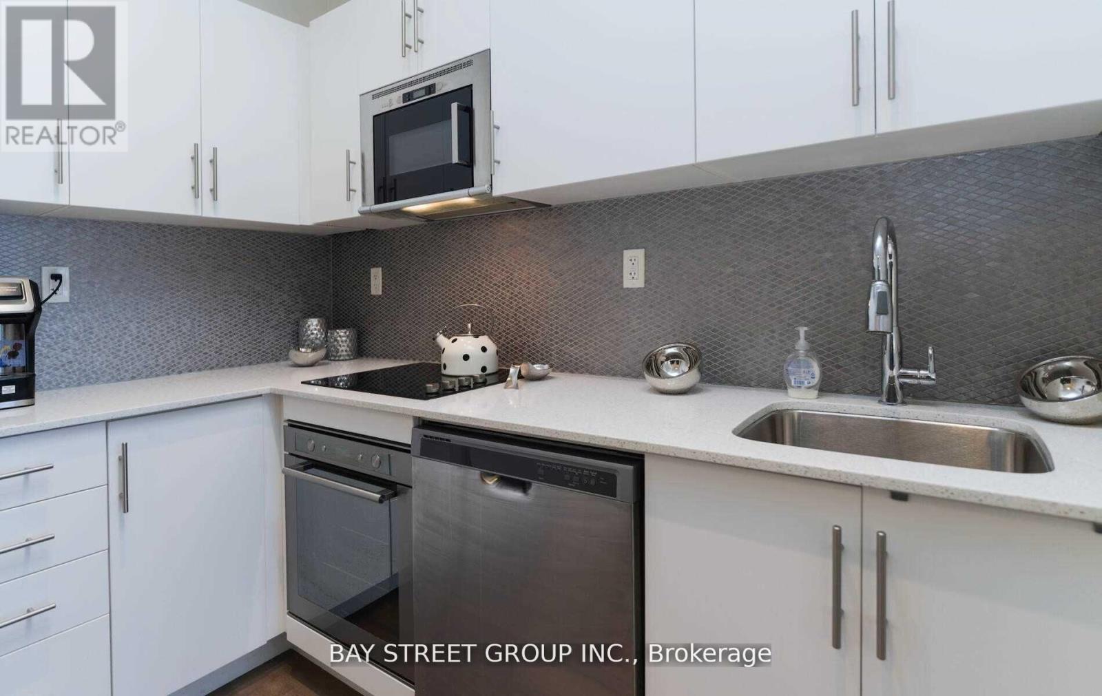 831 - 460 Adelaide Street E, Toronto, Ontario  M5A 0E7 - Photo 9 - C12878302