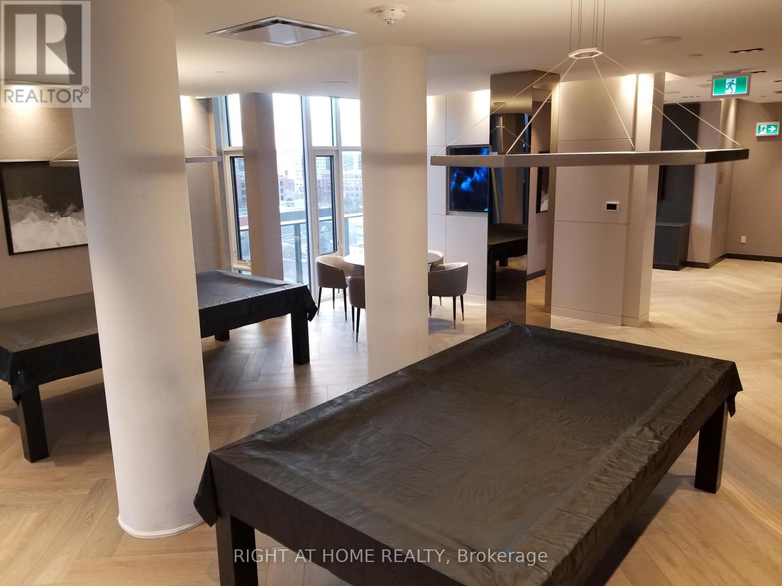 210 - 330 Richmond Street W, Toronto, Ontario  M5V 1X2 - Photo 34 - C12878332