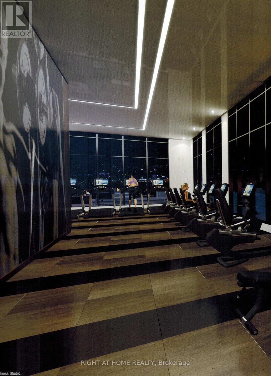 210 - 330 Richmond Street W, Toronto, Ontario  M5V 1X2 - Photo 37 - C12878332