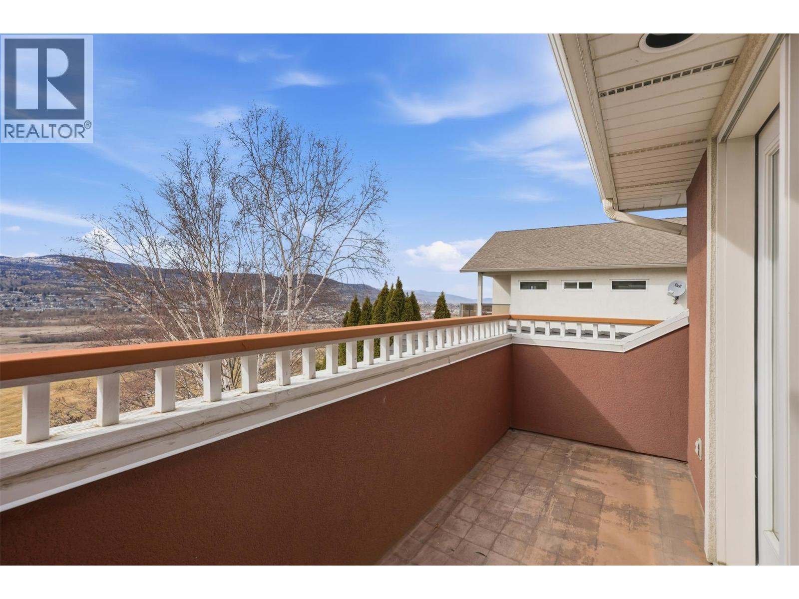 300 Mariposa Court, Kamloops, British Columbia  V2H 1R3 - Photo 42 - 10378707