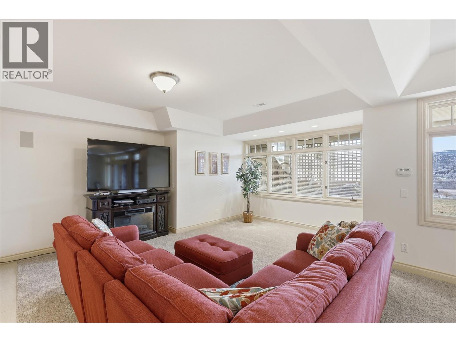 300 Mariposa Court, Kamloops, British Columbia  V2H 1R3 - Photo 51 - 10378707