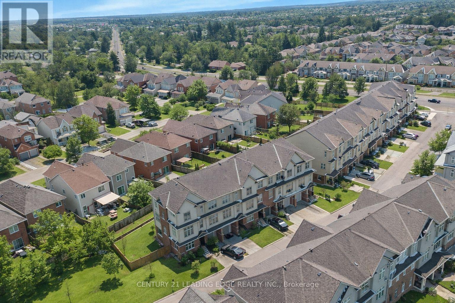 31 Westbury Way, Whitby, Ontario  L1M 0L9 - Photo 3 - E12878250