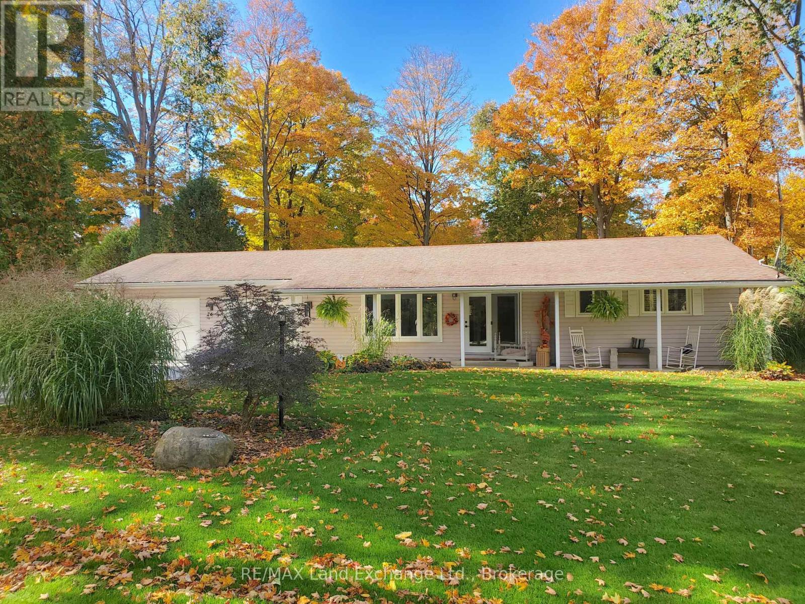 26 Mapleport Crescent, South Bruce Peninsula, Ontario  N0H 2G0 - Photo 39 - X12878268