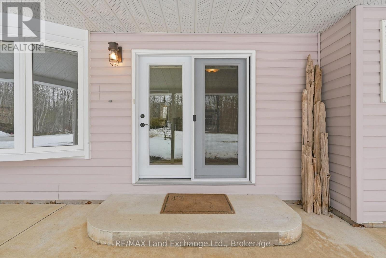 26 Mapleport Crescent, South Bruce Peninsula, Ontario  N0H 2G0 - Photo 5 - X12878268