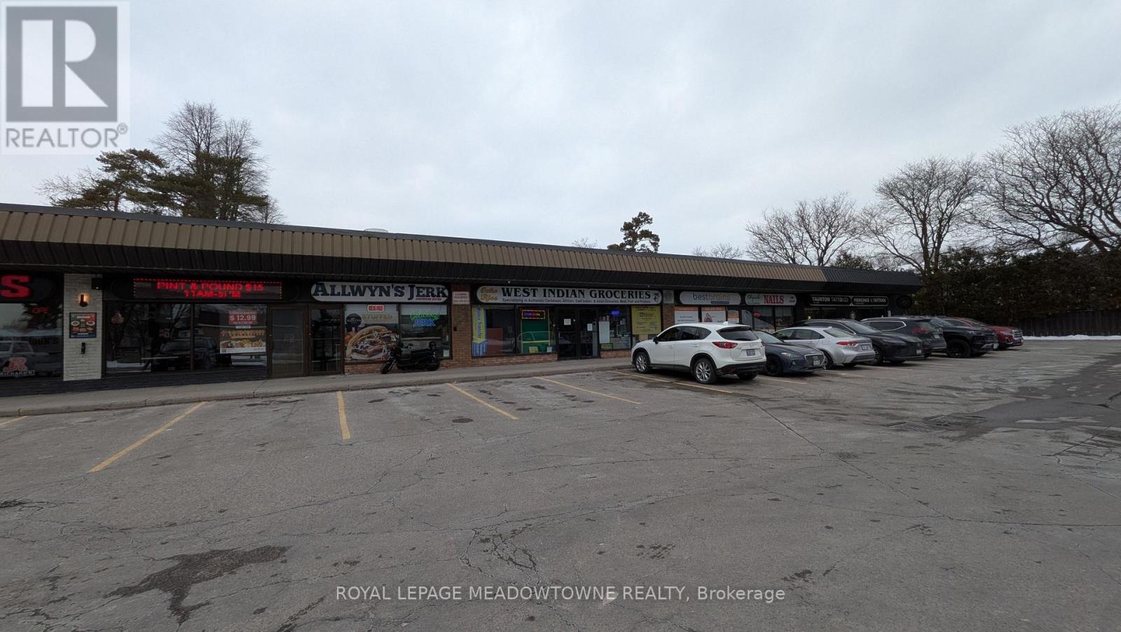 3 - 50 Taunton Road E, Oshawa (Samac), Ontario  L1G 3T7 - Photo 2 - E12877444