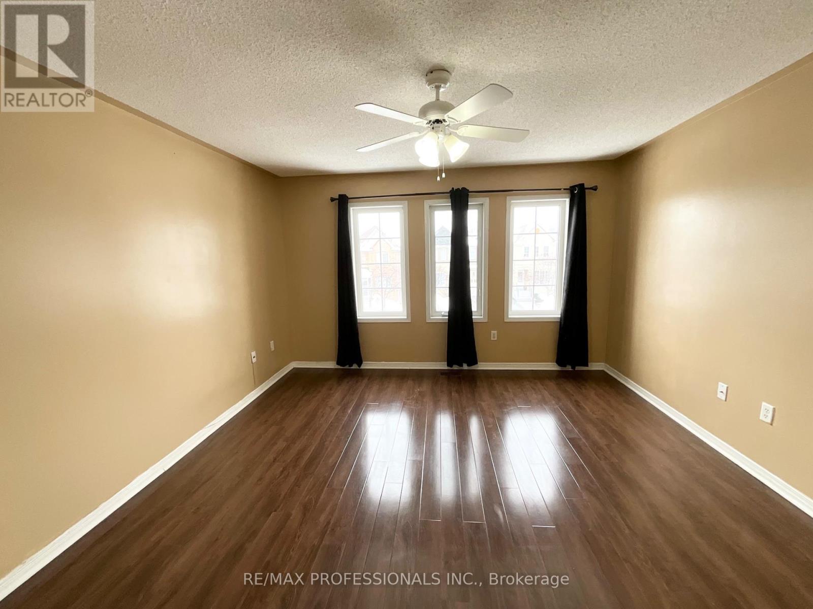 3056 Mcdowell Drive, Mississauga, Ontario  L5M 6J4 - Photo 22 - W12764862