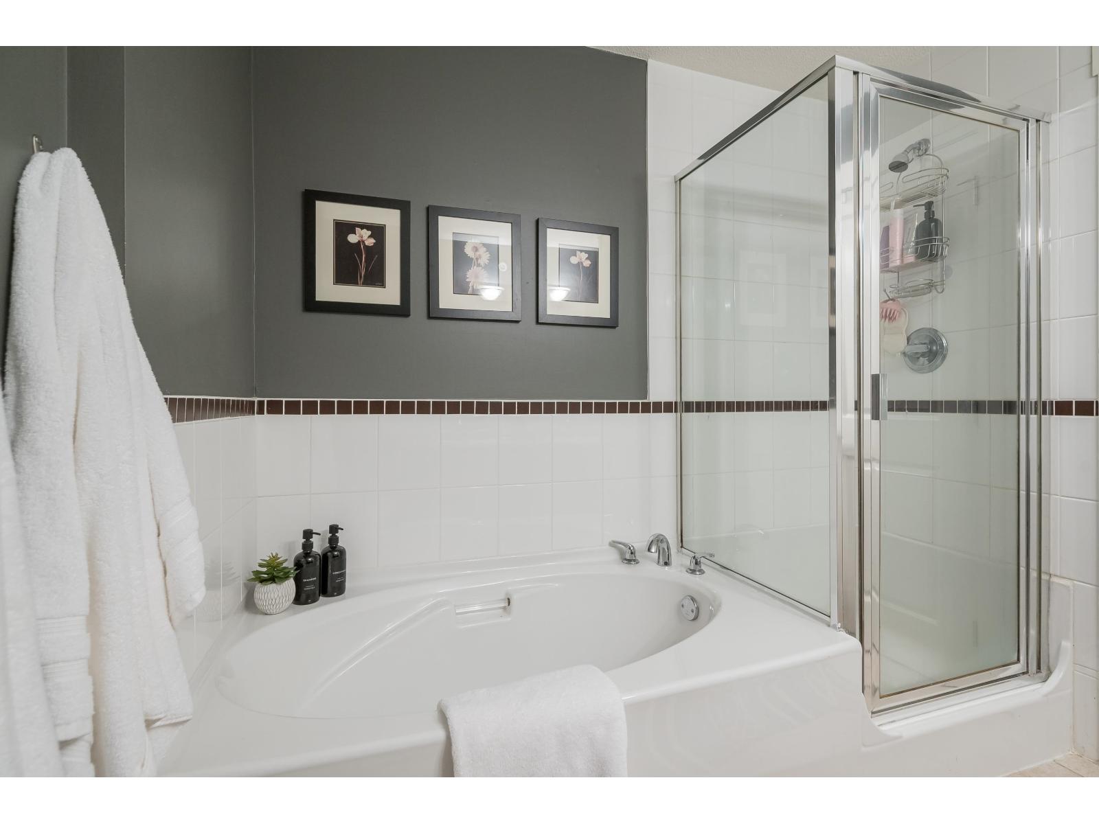 49 19932 70 Avenue, Langley, British Columbia  V2Y 3C6 - Photo 24 - R3099224