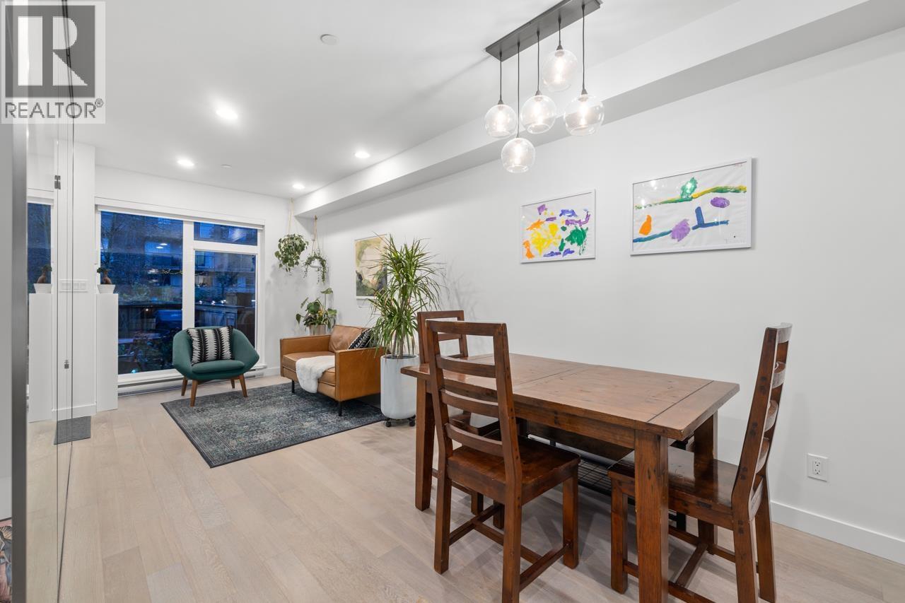 1847 Adanac Street, Vancouver, British Columbia  V5L 2E1 - Photo 9 - R3099344